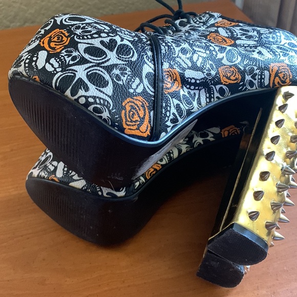 REDKISS  Mona Skulls & Roses Chunky Spike High Heel Platform - Picture 4 of 12